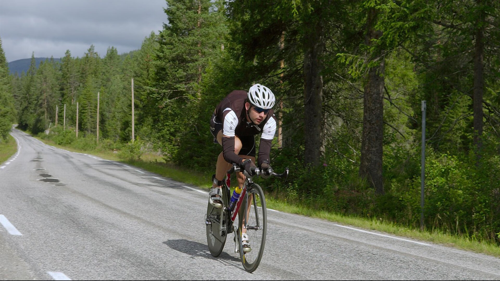 前凯尔特人总冠军球员公开喊话湖人，交易詹姆斯，没他湖人更好